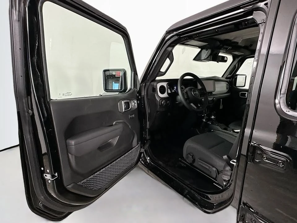 2026 Jeep JT Gladiator - Image 20 of 20
