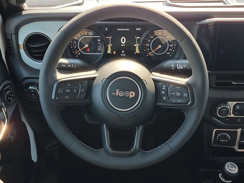 2026 Jeep JT Gladiator - Image 18 of 20