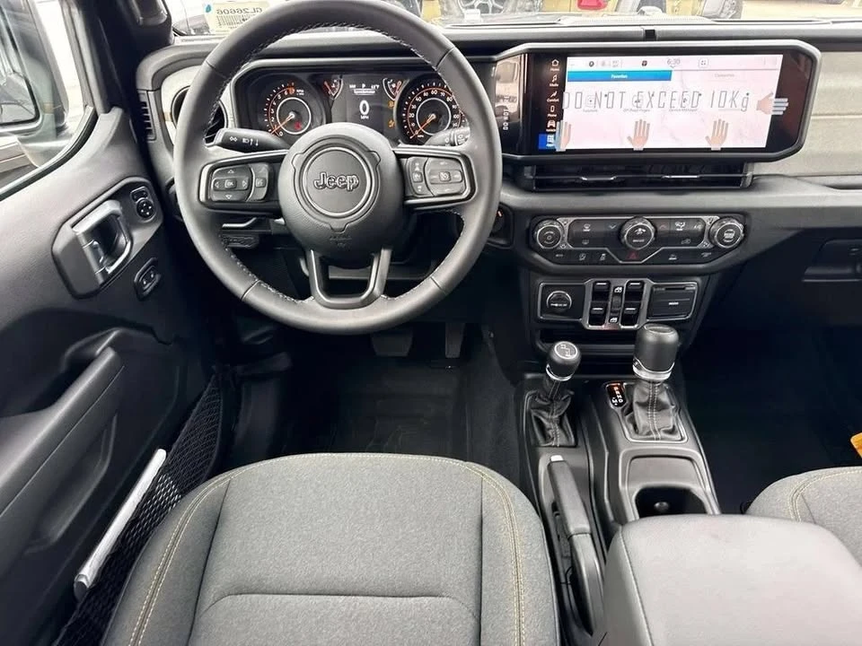 2026 Jeep JT Gladiator - Image 11 of 20