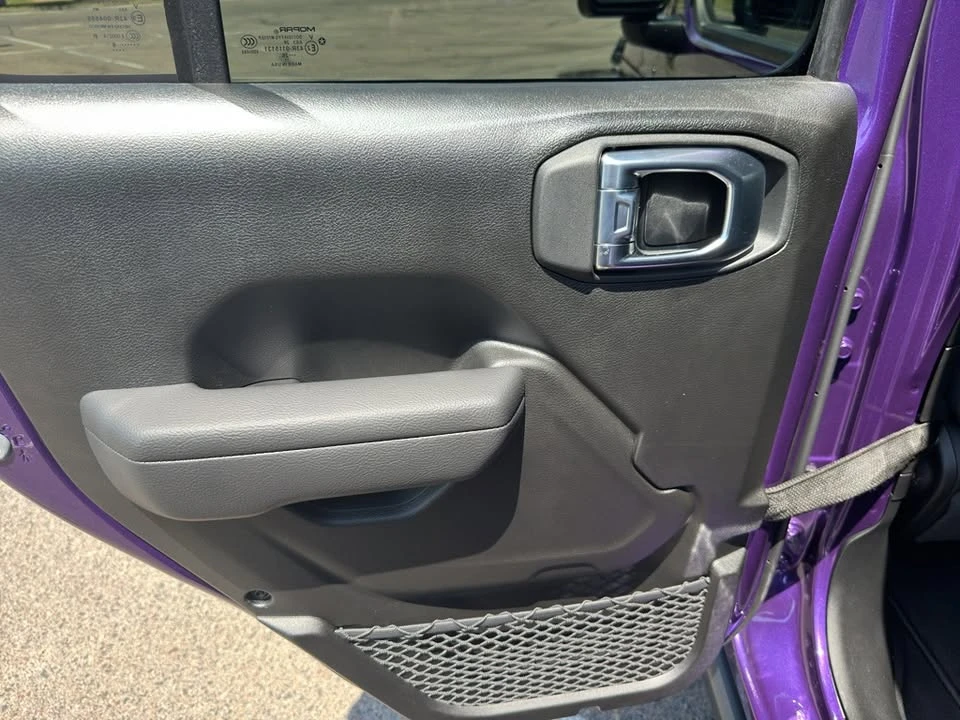 2026 Jeep JT Gladiator - Image 19 of 20