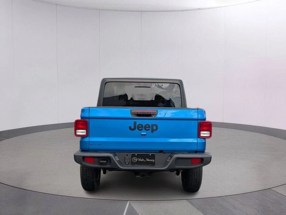 2026 Jeep JT Gladiator - Image 4 of 10