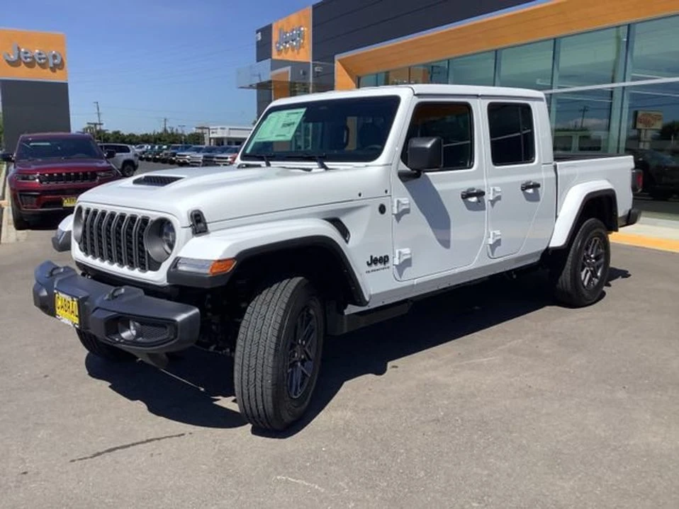 2026 Jeep JT Gladiator - Image 4 of 9