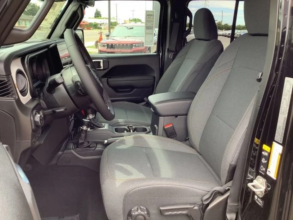2026 Jeep JT Gladiator - Image 7 of 9