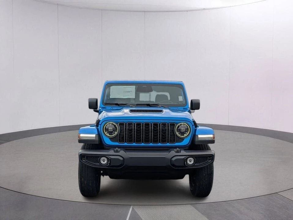 2026 Jeep JT Gladiator - Image 9 of 10