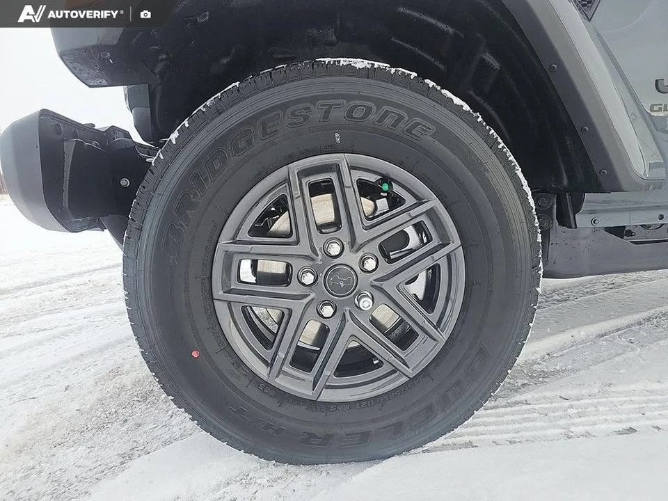 2026 Jeep JT Gladiator - Image 8 of 20