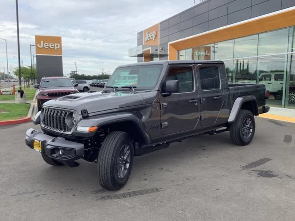 2026 Jeep JT Gladiator - Image 2 of 9