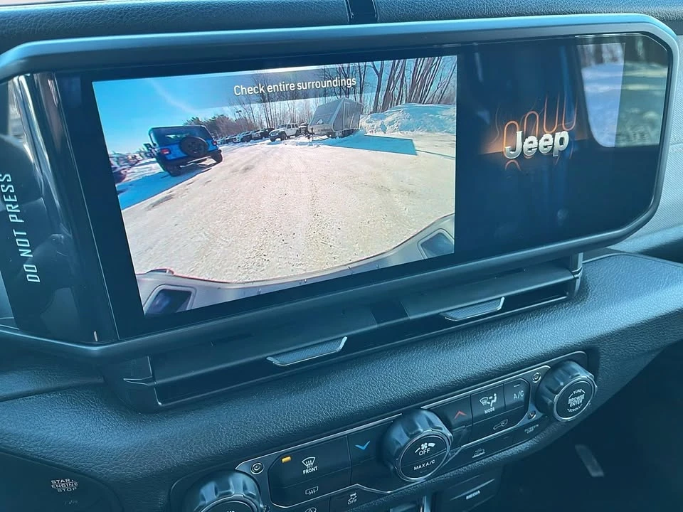 2026 Jeep JT Gladiator - Image 16 of 16