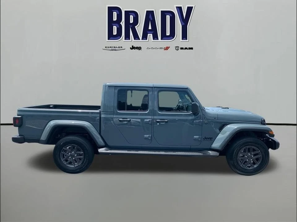 2026 Jeep JT Gladiator - Image 8 of 20