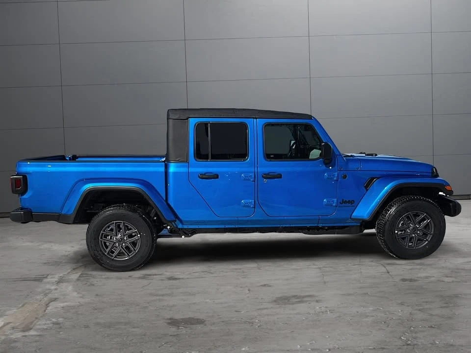 2026 Jeep JT Gladiator - Image 8 of 20