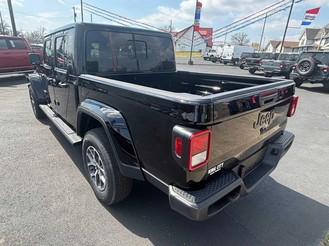 2026 Jeep JT Gladiator - Image 5 of 20
