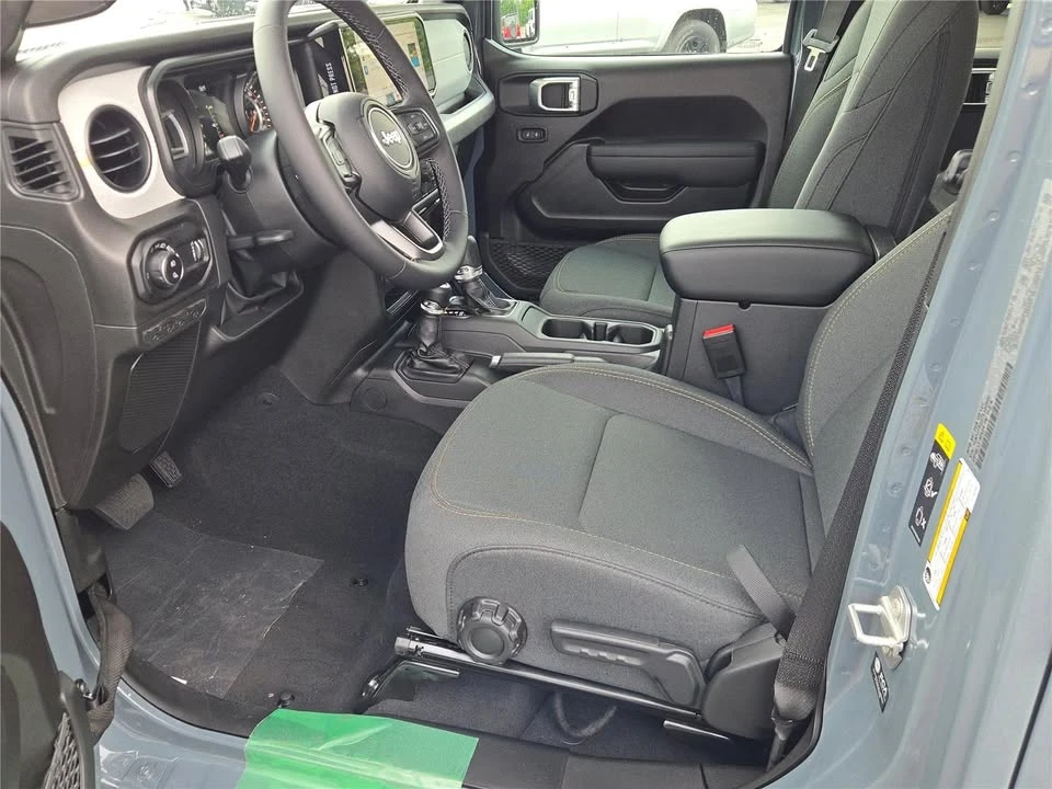 2026 Jeep JT Gladiator - Image 3 of 20