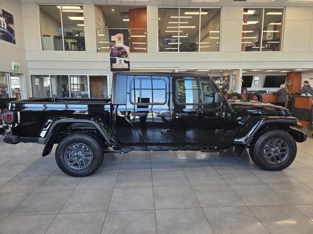 2026 Jeep JT Gladiator - Image 2 of 17