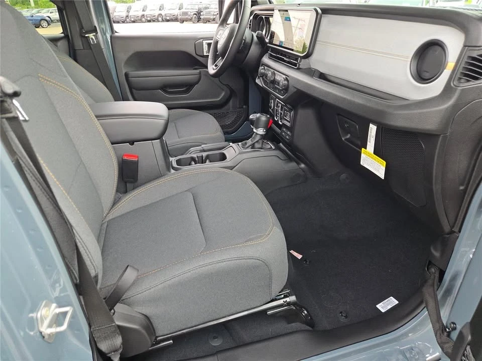 2026 Jeep JT Gladiator - Image 12 of 20