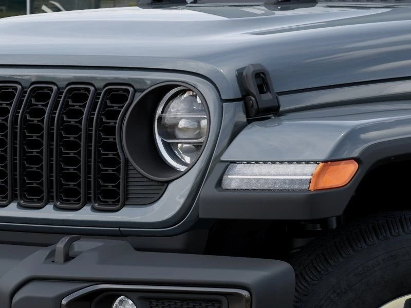 2026 Jeep JT Gladiator - Image 11 of 20