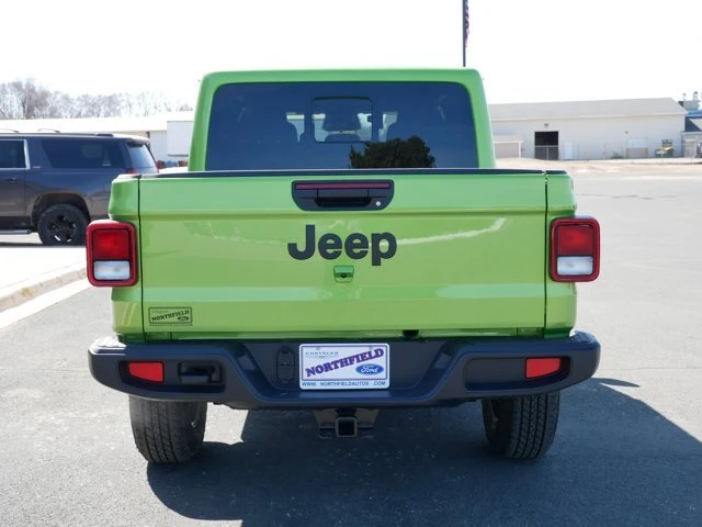 2026 Jeep JT Gladiator - Image 7 of 15