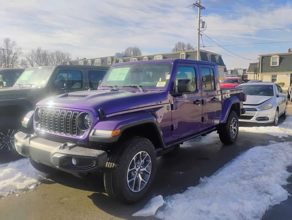 2026 Jeep JT Gladiator - Image 2 of 10