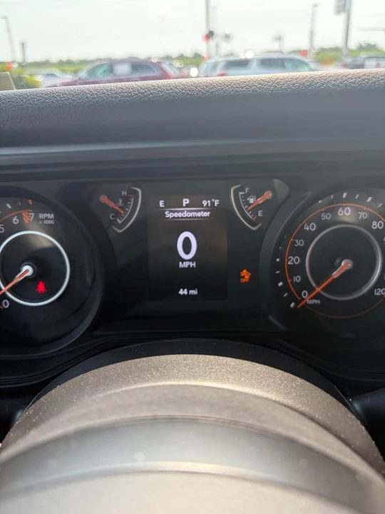 2026 Jeep JT Gladiator - Image 13 of 16