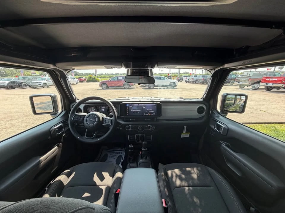 2026 Jeep JT Gladiator - Image 10 of 16