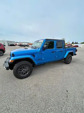 2026 Jeep Gladiator Sport S