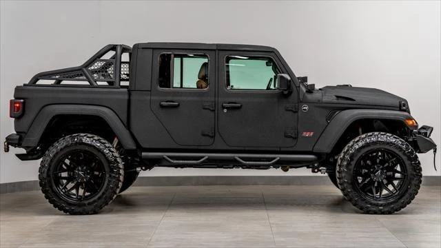 2026 Jeep JT Gladiator - Image 4 of 31