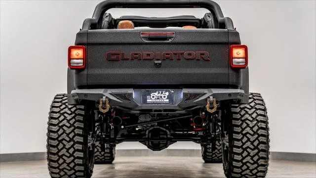 2026 Jeep JT Gladiator - Image 16 of 31