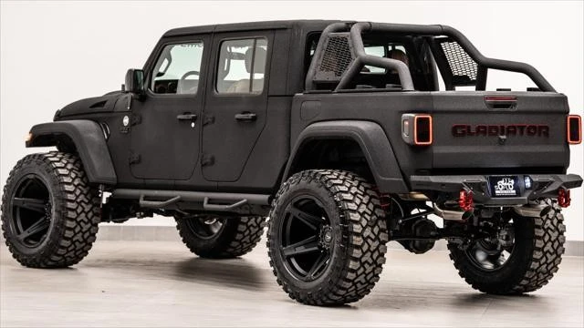 2026 Jeep JT Gladiator - Image 19 of 31
