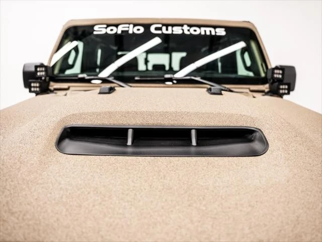 2026 Jeep JT Gladiator - Image 27 of 31