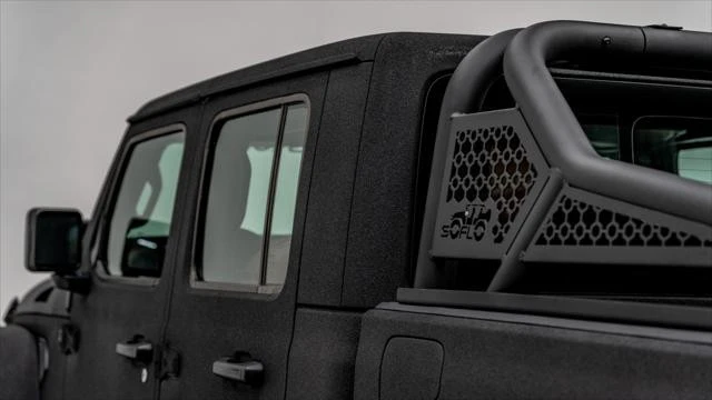 2026 Jeep JT Gladiator - Image 15 of 31
