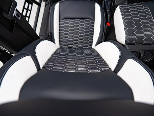 2026 Jeep JT Gladiator - Image 19 of 22