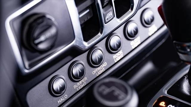 2026 Jeep JT Gladiator - Image 23 of 24