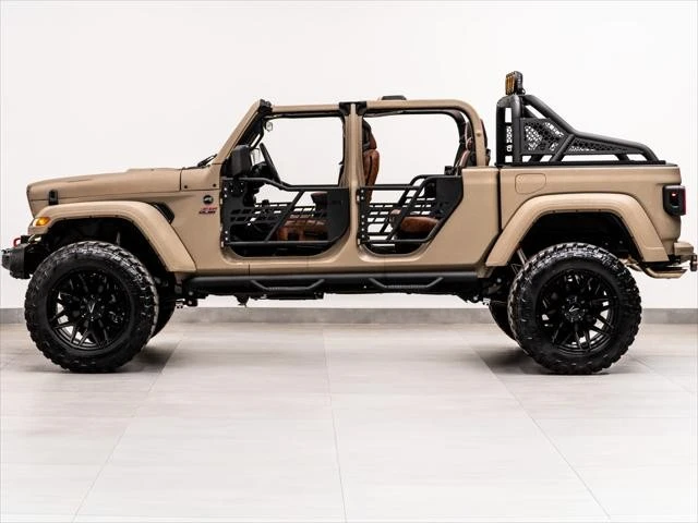 2026 Jeep JT Gladiator - Image 16 of 31