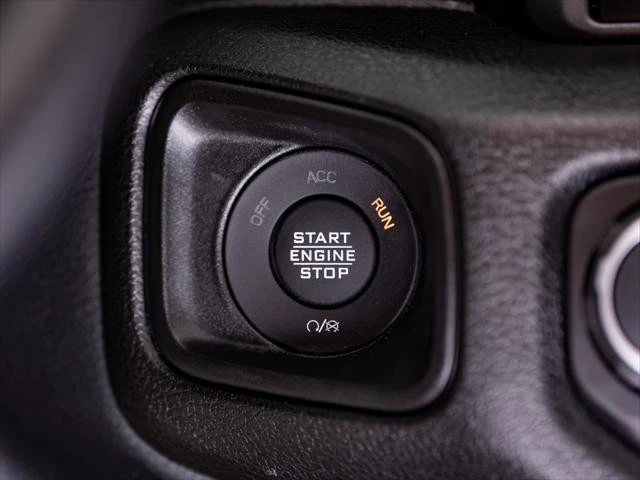 2026 Jeep JT Gladiator - Image 17 of 31