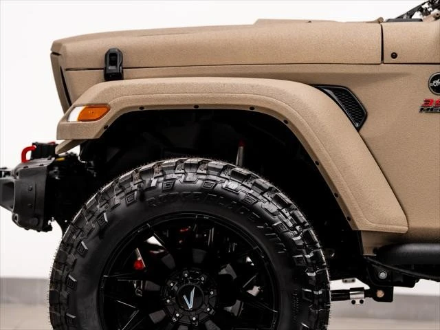 2026 Jeep JT Gladiator - Image 24 of 31