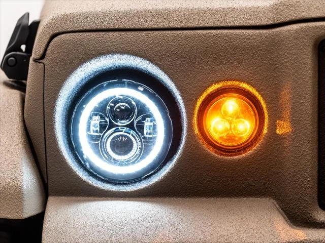 2026 Jeep JT Gladiator - Image 17 of 31