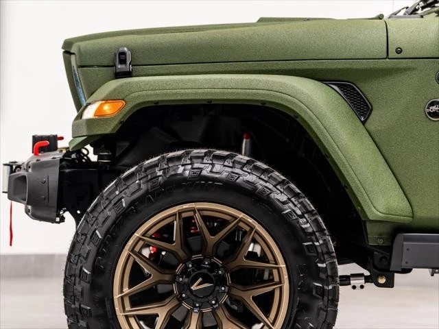 2026 Jeep JT Gladiator - Image 17 of 31