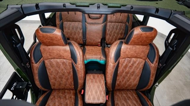 2026 Jeep JT Gladiator - Image 14 of 19