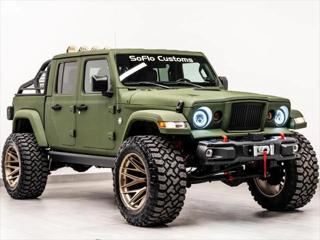 2026 Jeep JT Gladiator - Image 3 of 31
