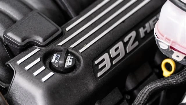 2026 Jeep JT Gladiator - Image 25 of 31