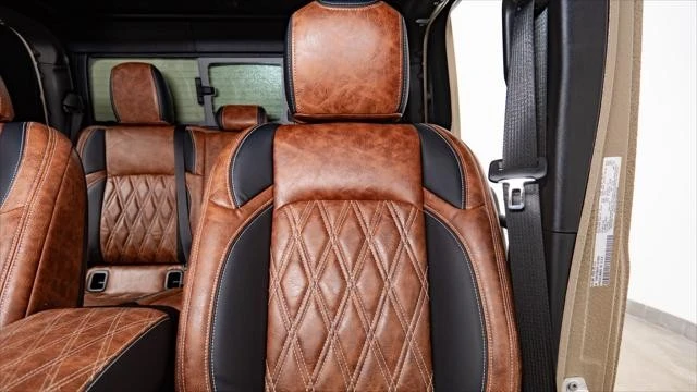 2026 Jeep JT Gladiator - Image 28 of 31