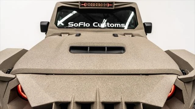 2026 Jeep JT Gladiator - Image 7 of 31