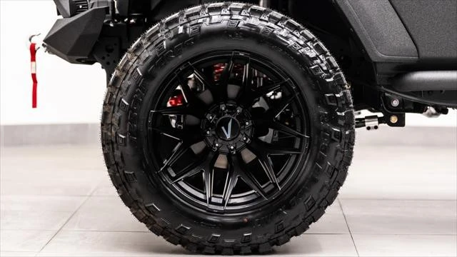 2026 Jeep JT Gladiator - Image 20 of 31