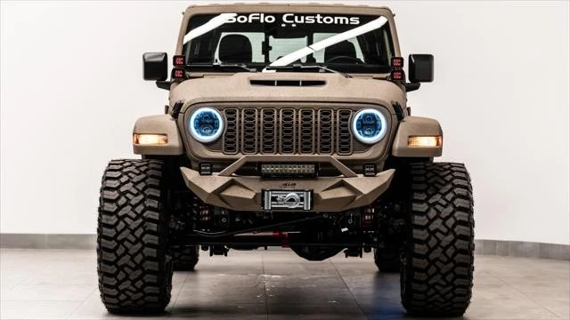 2026 Jeep JT Gladiator - Image 24 of 31