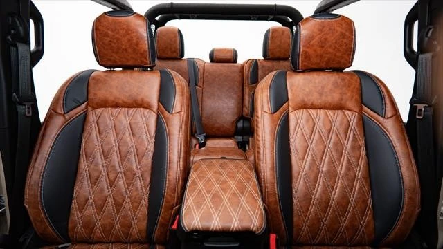 2026 Jeep JT Gladiator - Image 3 of 31