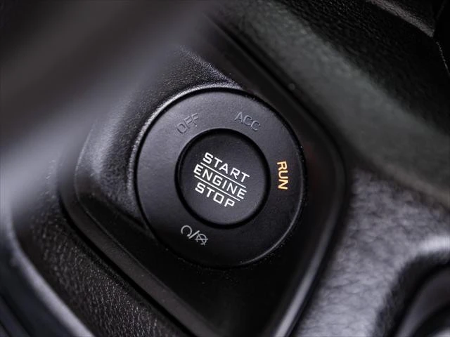 2026 Jeep JT Gladiator - Image 29 of 31