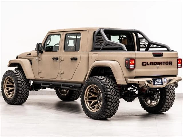 2026 Jeep JT Gladiator - Image 10 of 31