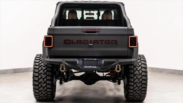 2026 Jeep JT Gladiator - Image 9 of 31