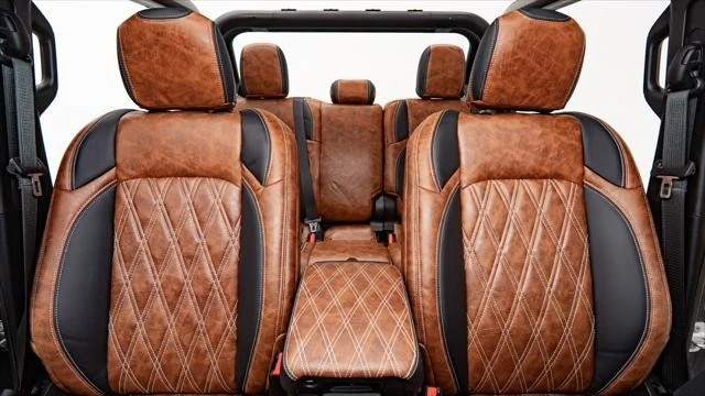 2026 Jeep JT Gladiator - Image 3 of 31