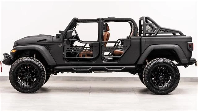 2026 Jeep JT Gladiator - Image 16 of 31