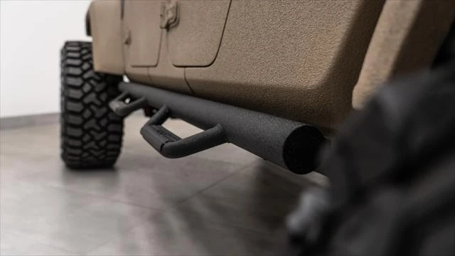 2026 Jeep JT Gladiator - Image 15 of 31