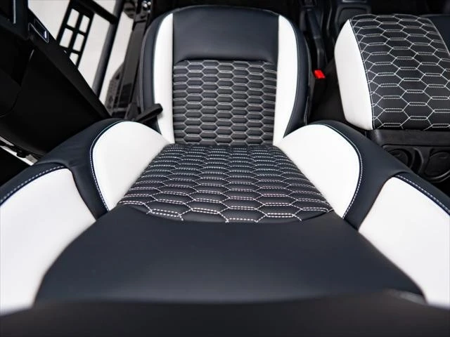 2026 Jeep JT Gladiator - Image 19 of 23